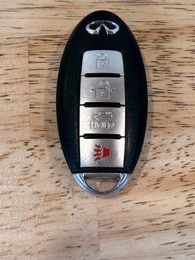 Infiniti 4-Button Smart Keyless Entry Remote Fob with Emergency Key